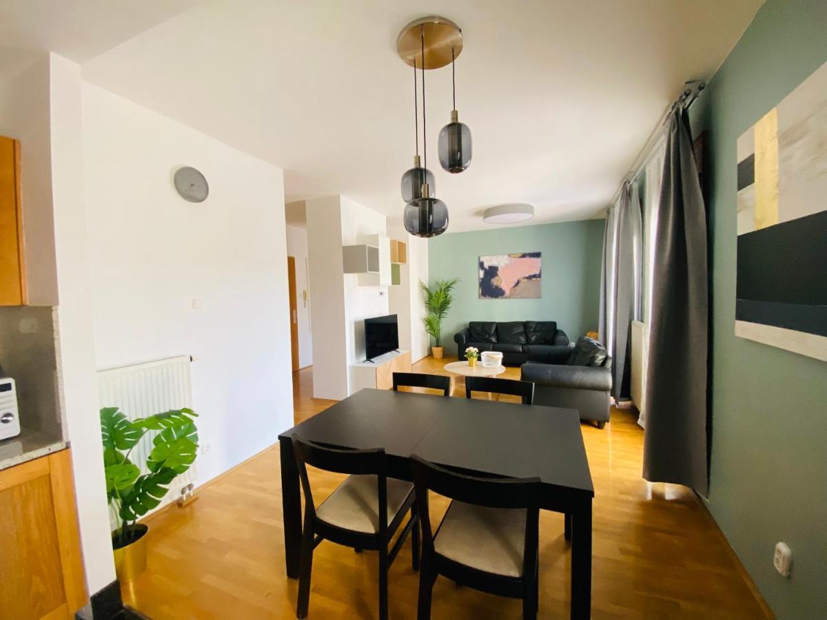 K13 A4.4 Apartman *